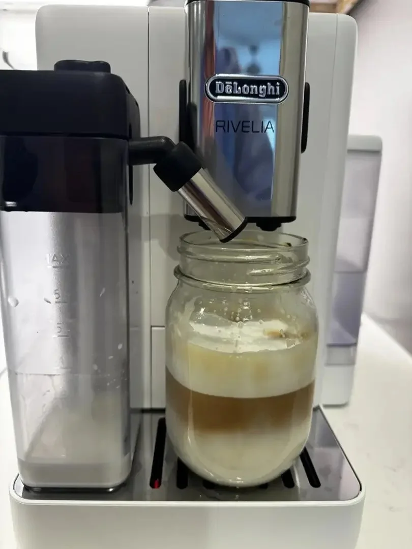 De’Longhi Rivelia Automatic Espresso Machines - Image 4